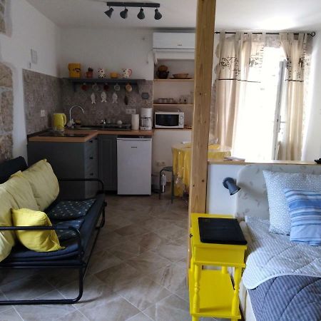 Studio Apartmani Sverko Punat Esterno foto