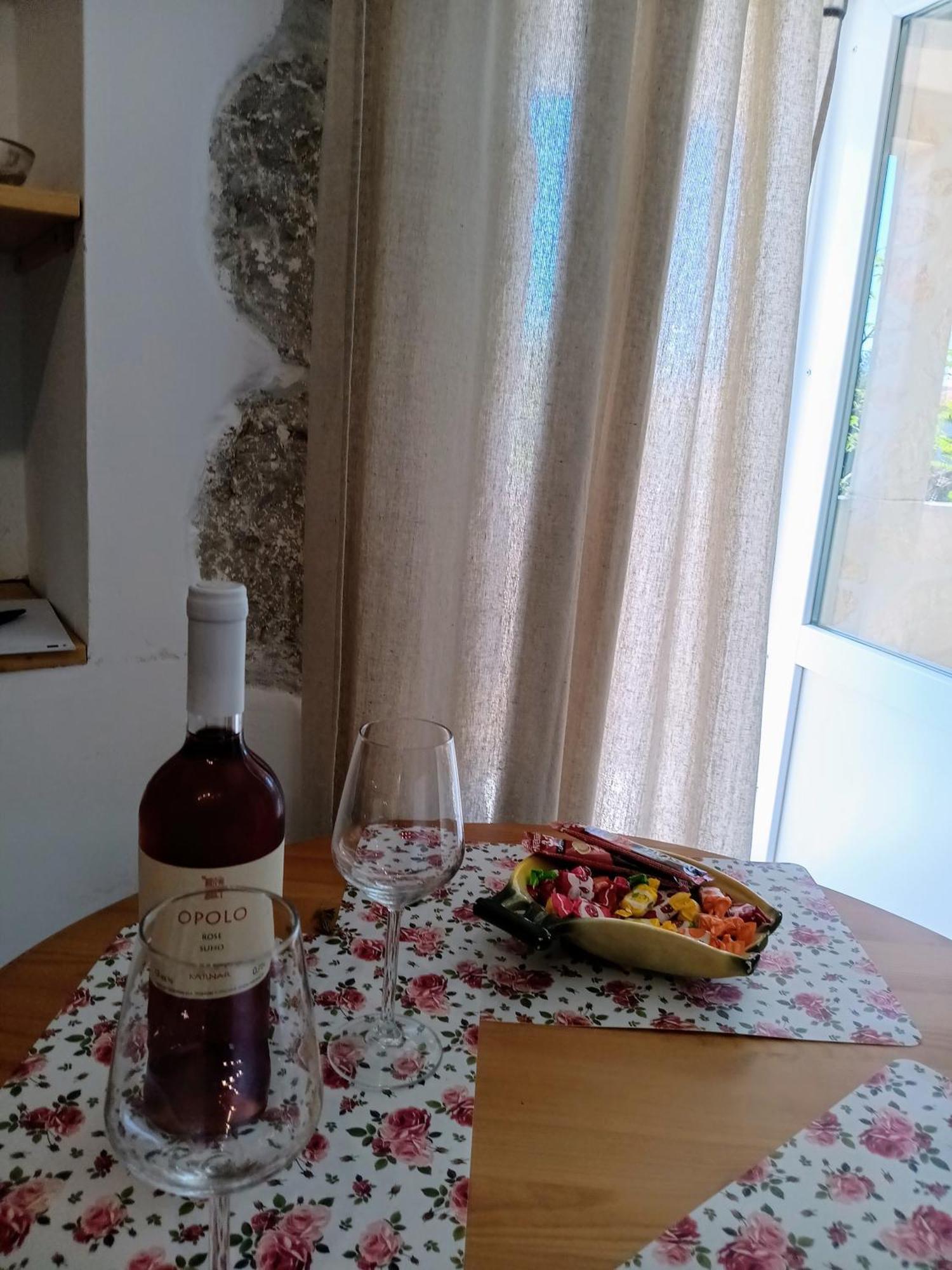 Studio Apartmani Sverko Punat Esterno foto