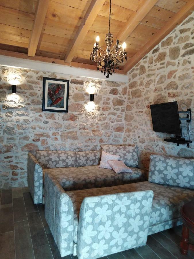 Studio Apartmani Sverko Punat Esterno foto