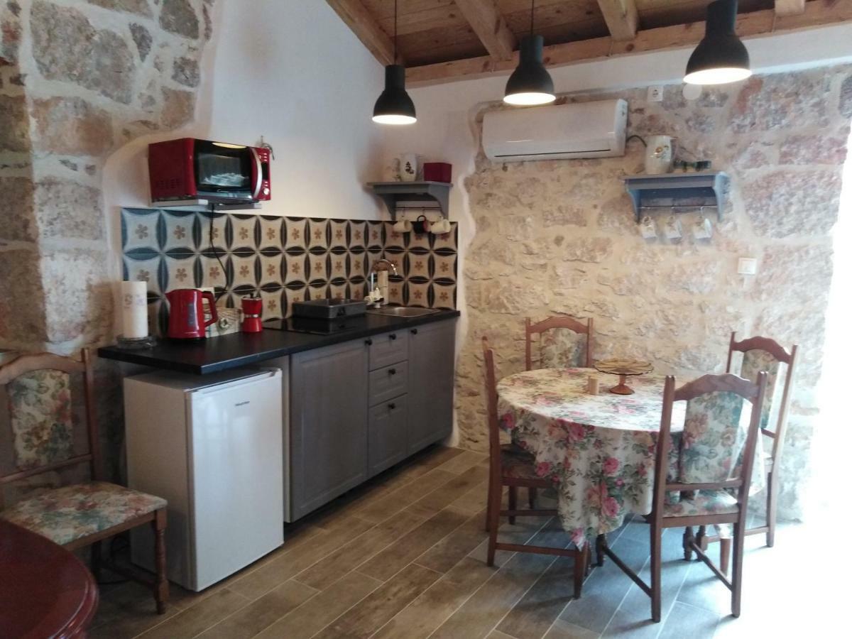 Studio Apartmani Sverko Punat Esterno foto