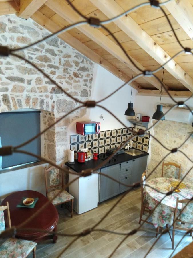 Studio Apartmani Sverko Punat Esterno foto